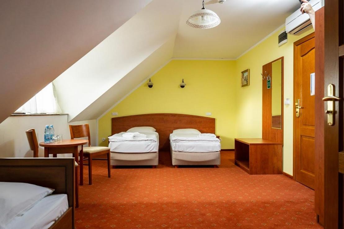 Hotel Bastion Kostrzyn nad Odrą Kültér fotó