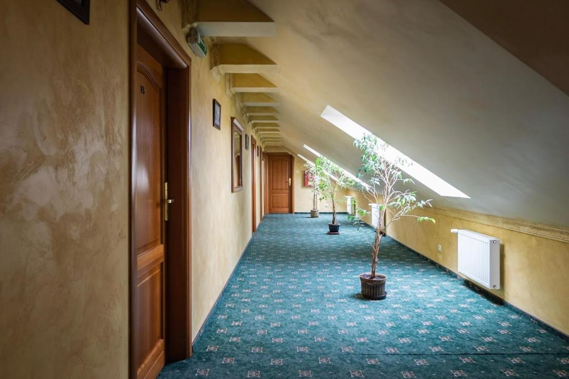 Hotel Bastion Kostrzyn nad Odrą Kültér fotó