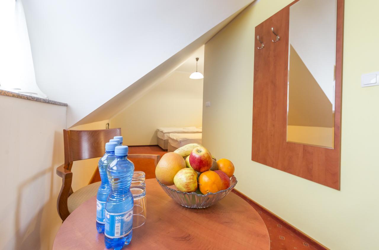 Hotel Bastion Kostrzyn nad Odrą Kültér fotó